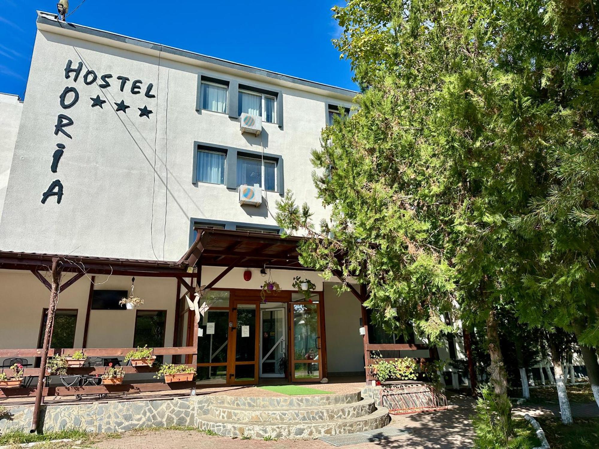 Hostel Horia Plopeni Экстерьер фото
